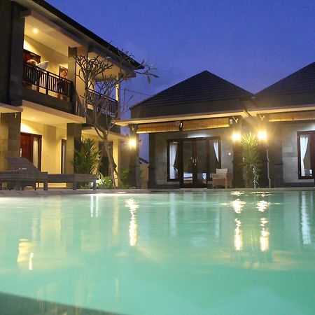 Jonsen Homestay Canggu Værelse billede