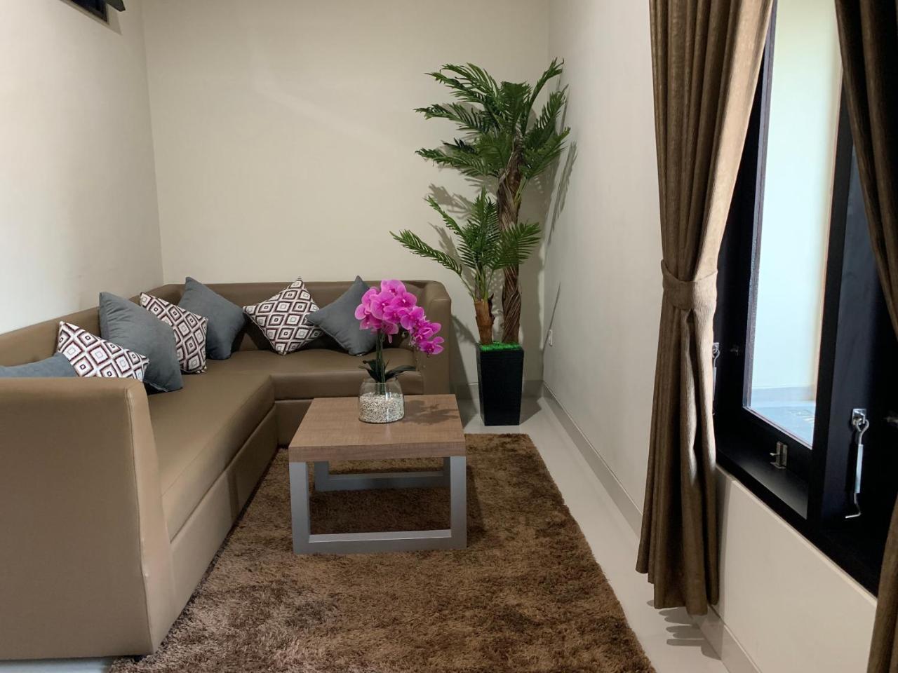Jonsen Homestay Canggu Eksteriør billede